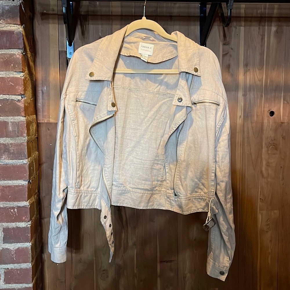 Tan lightweight jacket - Picture 2 of 5